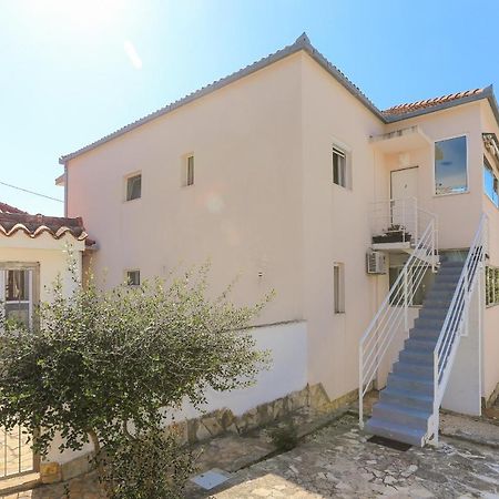 Casa Zorana-Alba Apartments Trogir Bagian luar foto