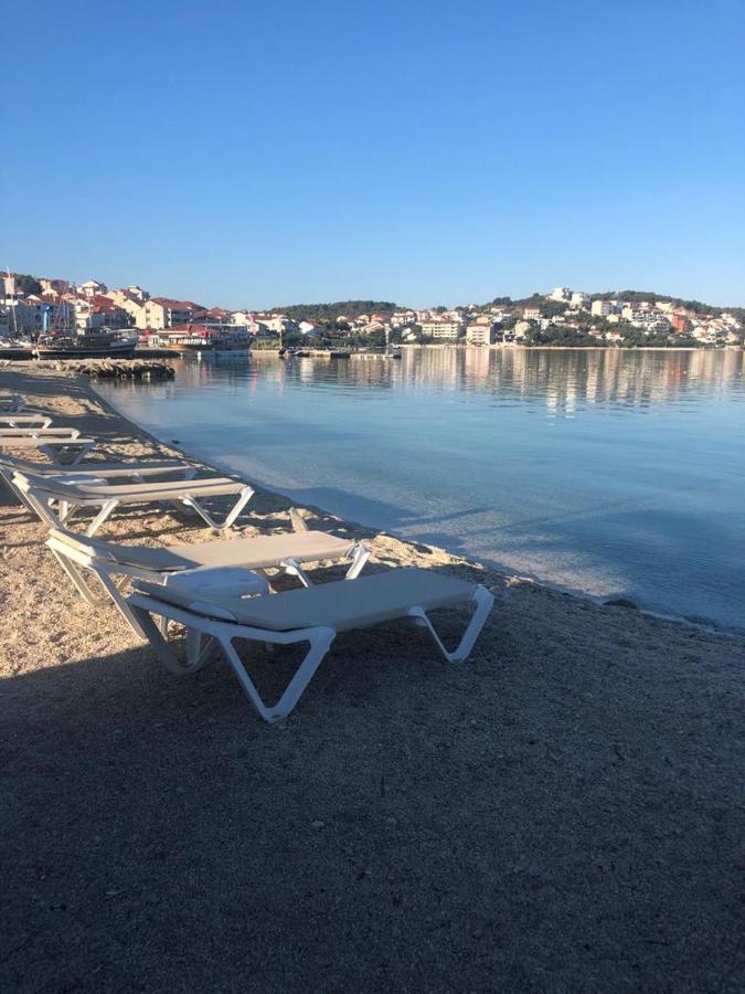Casa Zorana-Alba Apartments Trogir Bagian luar foto