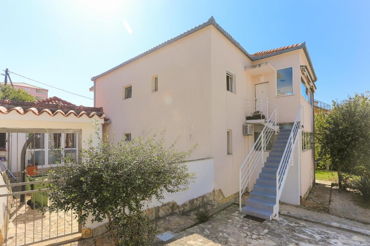 Casa Zorana-Alba Apartments Trogir Bagian luar foto
