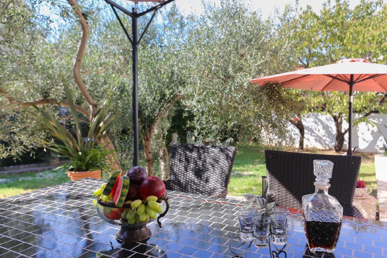 Casa Zorana-Alba Apartments Trogir Bagian luar foto