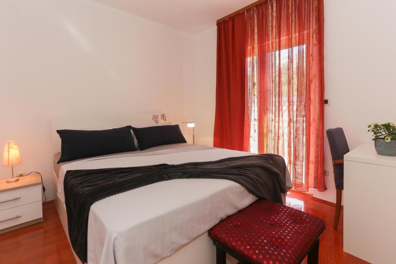 Casa Zorana-Alba Apartments Trogir Bagian luar foto
