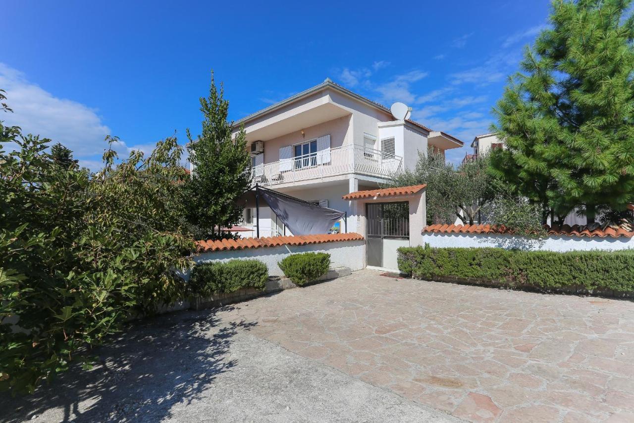Casa Zorana-Alba Apartments Trogir Bagian luar foto