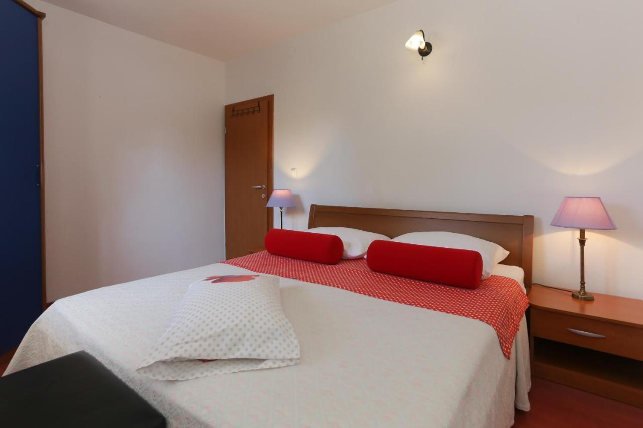 Casa Zorana-Alba Apartments Trogir Bagian luar foto